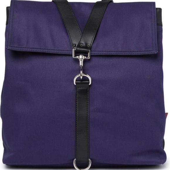 SALE🔥Authentic VALENTINO GARAVANI Canvas/leather flap large backpack/laptop - Picture 15 of 17